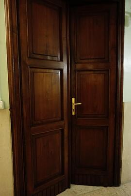 Porta in legno (2)