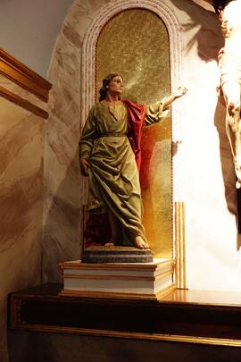 Statua di s. Giovanni Evangelista