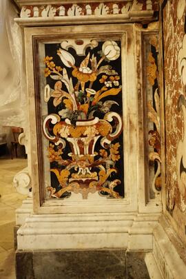 elemento decorativo di altare