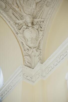 Serie plastico - architettonico in stucco 3