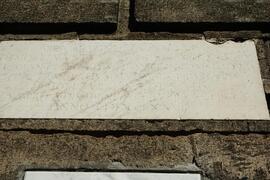 Lapide commemorativa