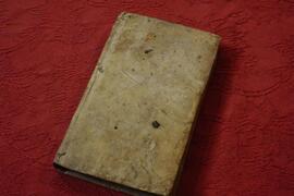 Libro antico in copertina rigida n14