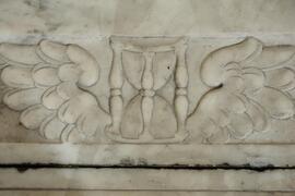 element decorative di lastra tombale s.