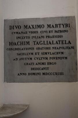 Incisione su lastra in marmo