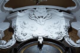 Motivo decorative in stucco