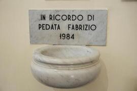 Acquasantiera in ricordo di Pedata Fabrizio