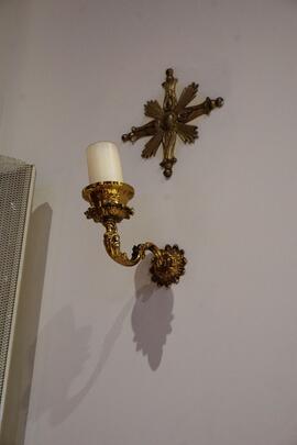 Lampada a parete (1)