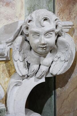 Capoaltare con angelo (1)