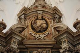 Parte superiore altare centrale