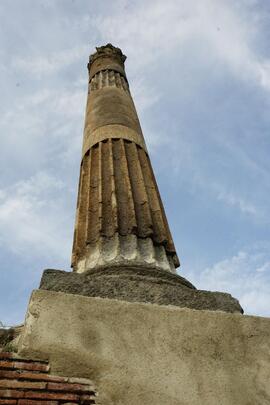 Base di colonna