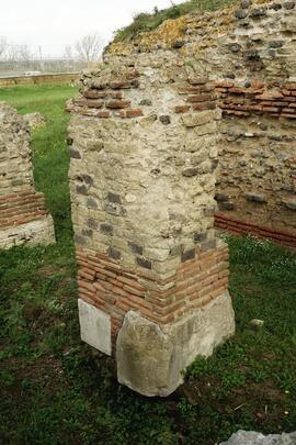 Resti di pilastro di sostegno