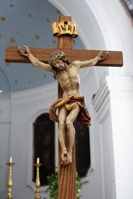 Scultura di Gesu' sulla croce 2 S. Anna