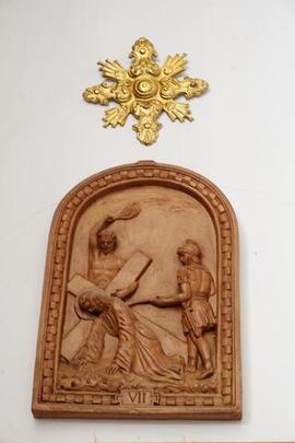 Alto rilievo in terracotta della Via Crucis 4