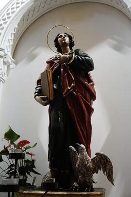 Scultura di San Giovanni
