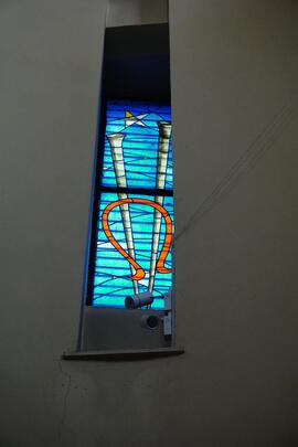 vetrata 11 chiesa san pio x