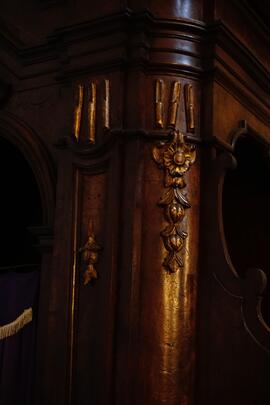 elementi decorative confessionale