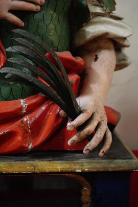 dettaglio mano busto reliquiario