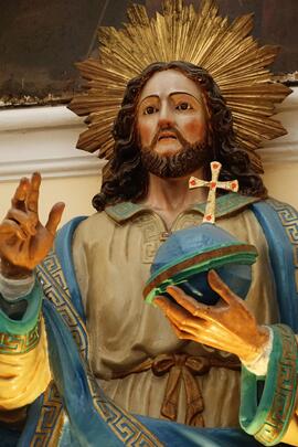 Cristo benedicente statua