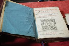 Libro antico in copertina rigida n79