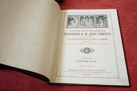 InternoLibro antico in copertina rigida n.87