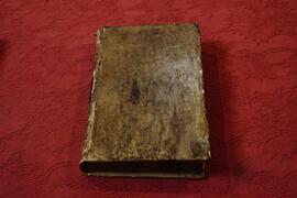 Libro antico in copertina rigida n21