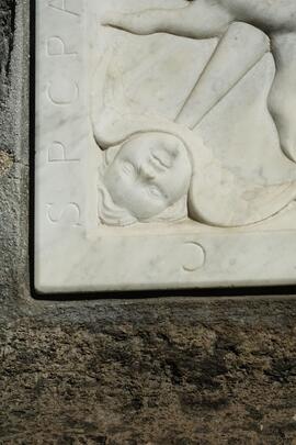 Rilievi di composizione marmorea 2