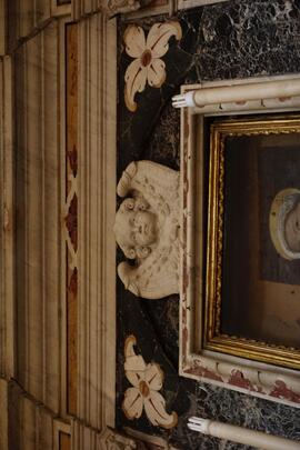 Elemento decorative di mostra d’altare