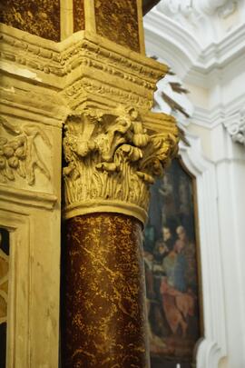3elemento decorativo architettonico di altare1