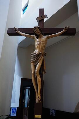 Scultura di Gesù sulla croce