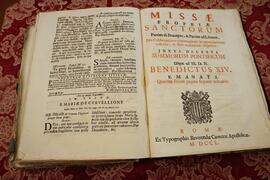 Libro antico aperto 3 Chiesa S. Anna