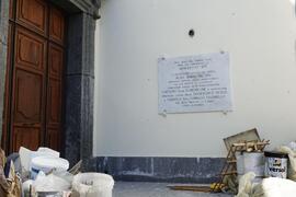 lapide commemorativa