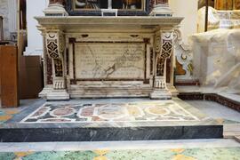 decorazioni marmoree di altare