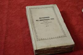 Interno Libro antico in copertina rigida n.31